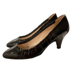 Prada Black Patent Leather Heels Pumps EU 35.5
